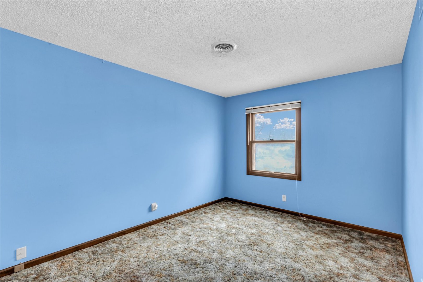 1914 Trout Valley Road Champaign, IL 61822 - Photo 28 of 40 Gallery Image 28