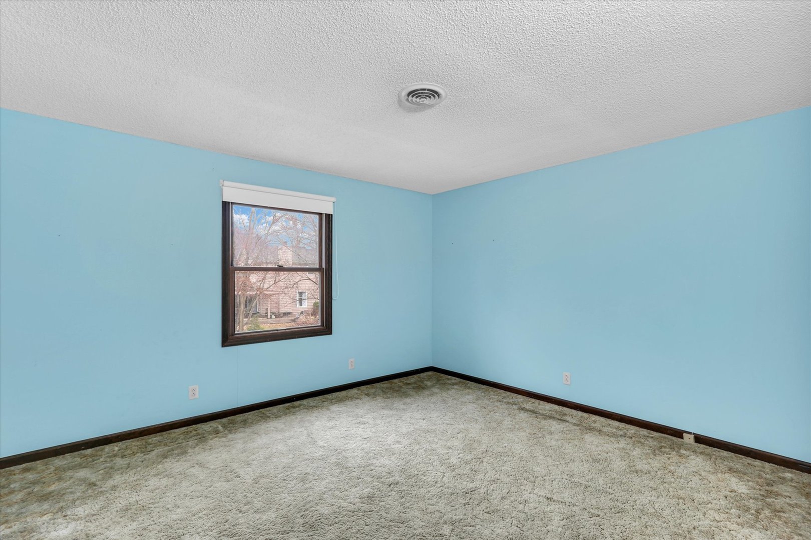 1914 Trout Valley Road Champaign, IL 61822 - Photo 30 of 40 Gallery Image 30