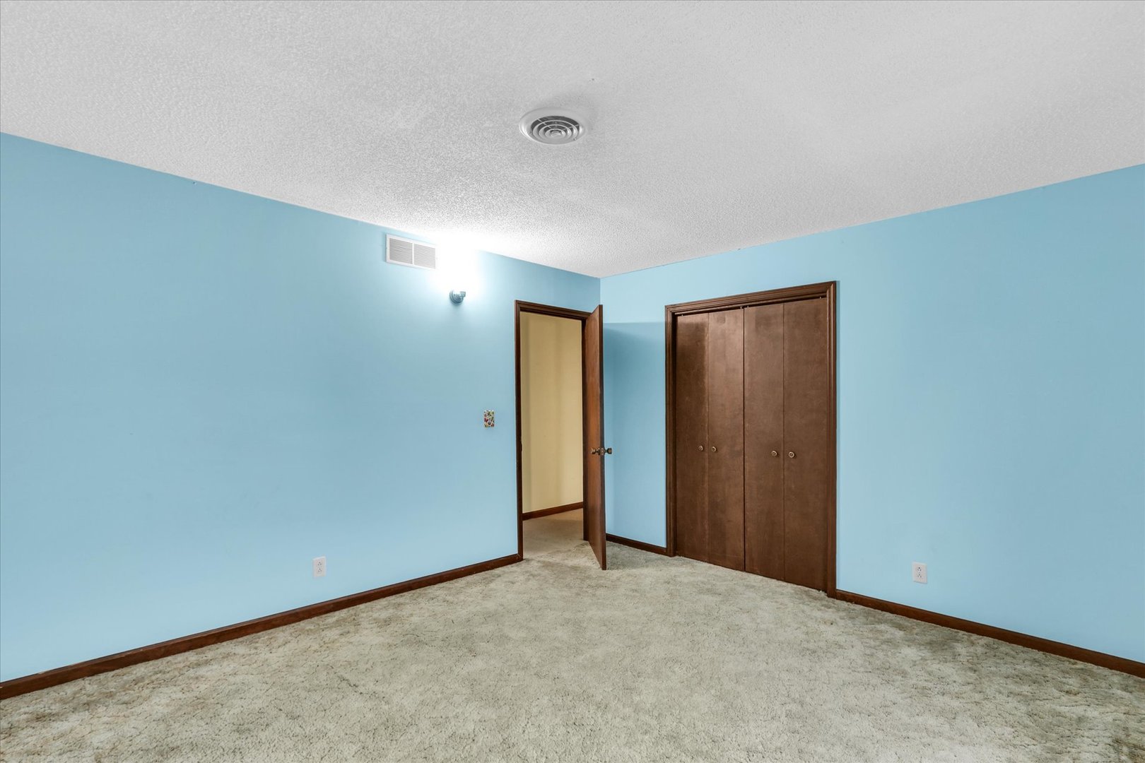 1914 Trout Valley Road Champaign, IL 61822 - Photo 31 of 40 Gallery Image 31