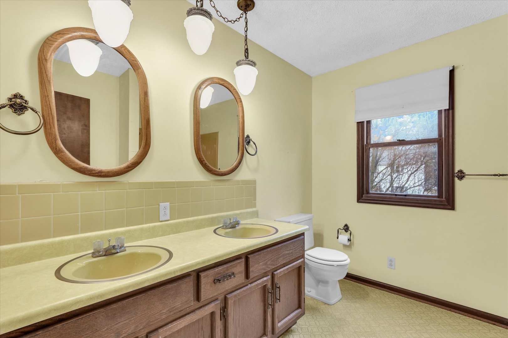 1914 Trout Valley Road Champaign, IL 61822 - Photo 32 of 40 Gallery Image 32