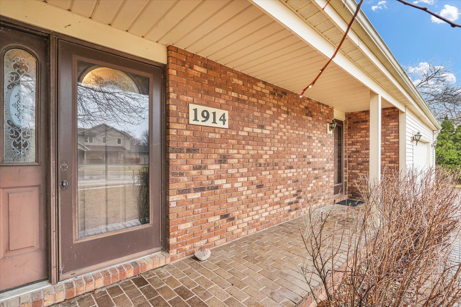 1914 Trout Valley Road Champaign, IL 61822 - Photo 6 of 40 Gallery Image 6