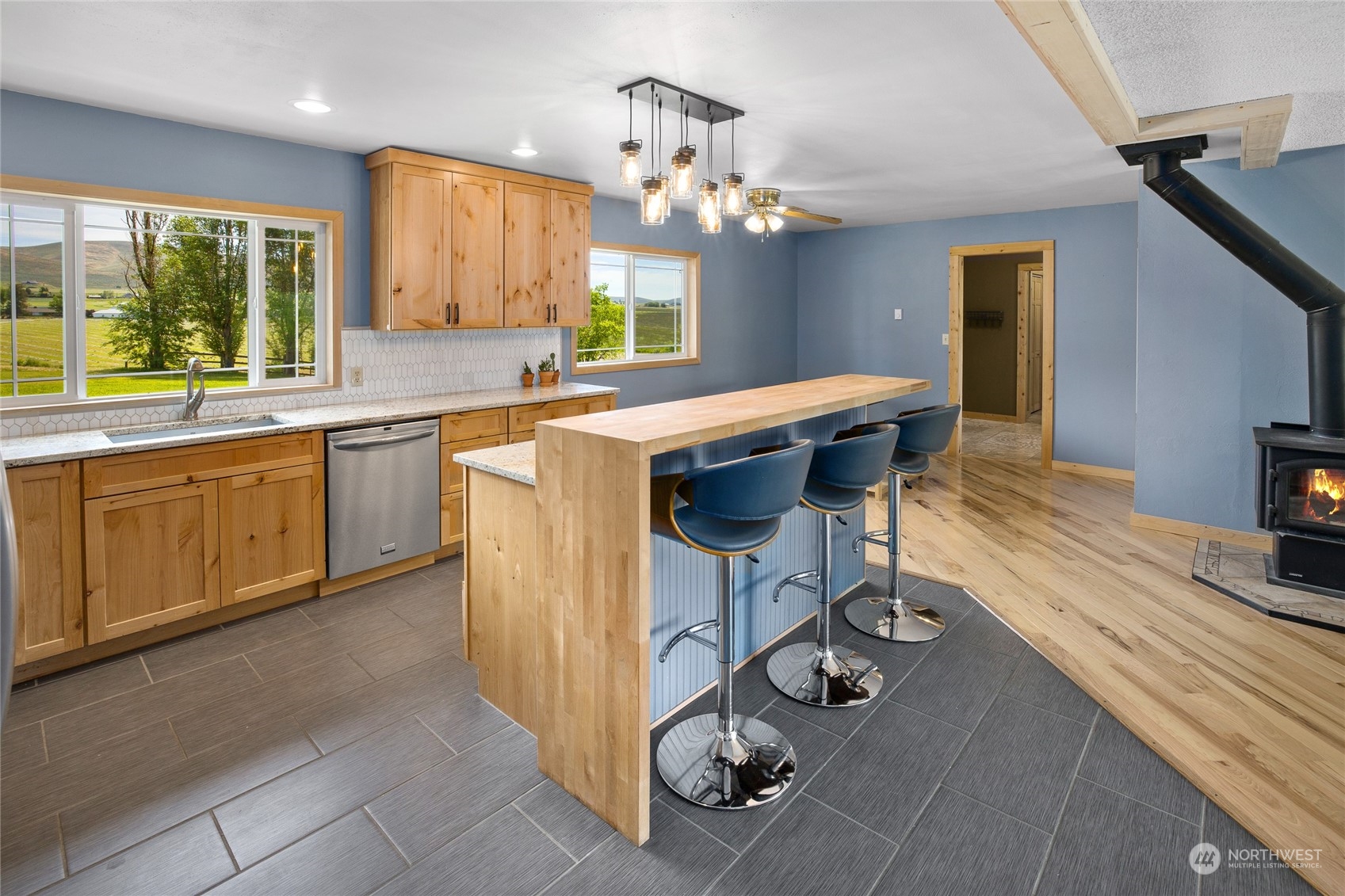 6330 4th Parallel Road Ellensburg, WA 98926 - Photo 14 of 40 Gallery Image 14