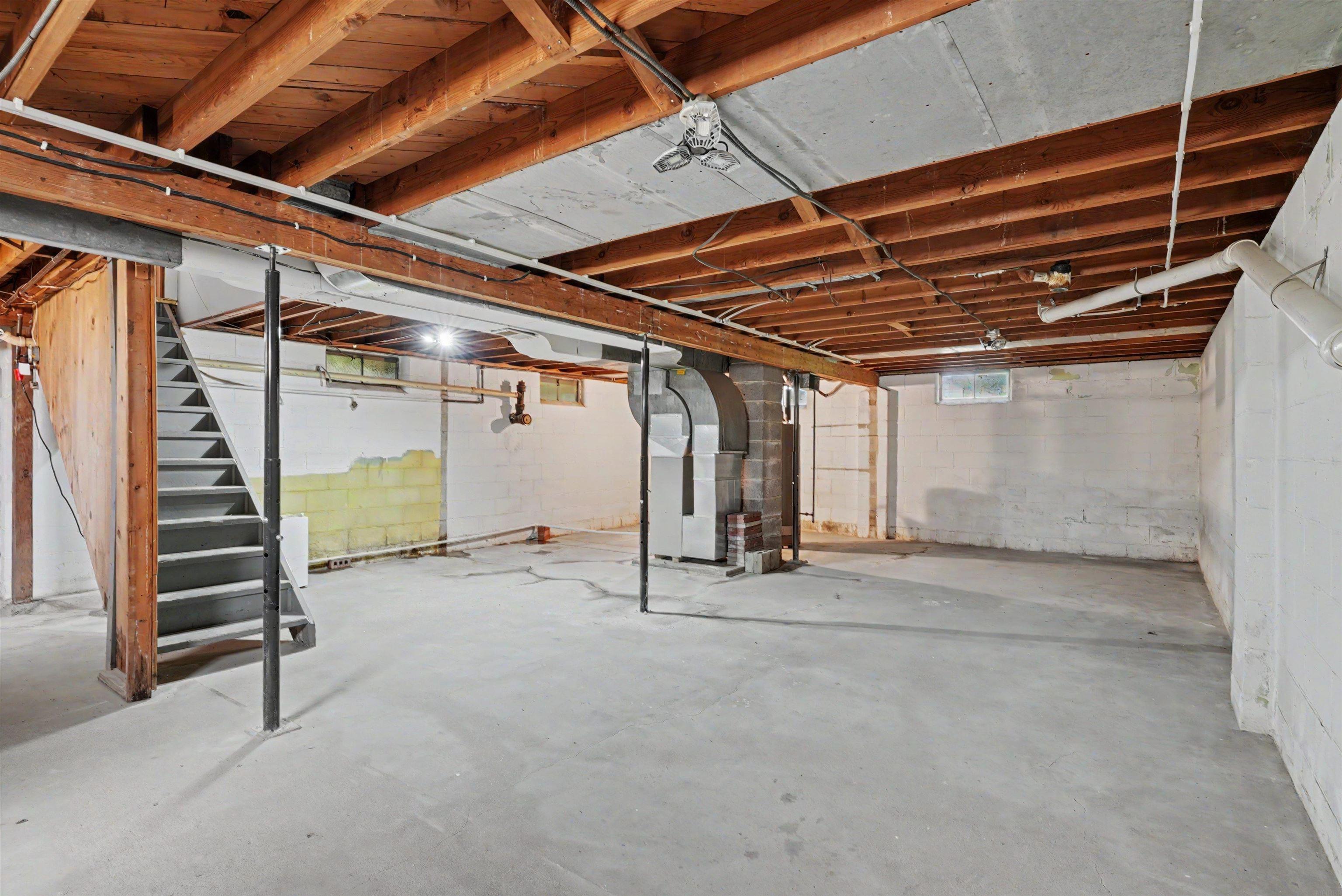 7234 La Porte Road Waterloo, IA 50702 - Photo 17 of 22 Gallery Image 17
