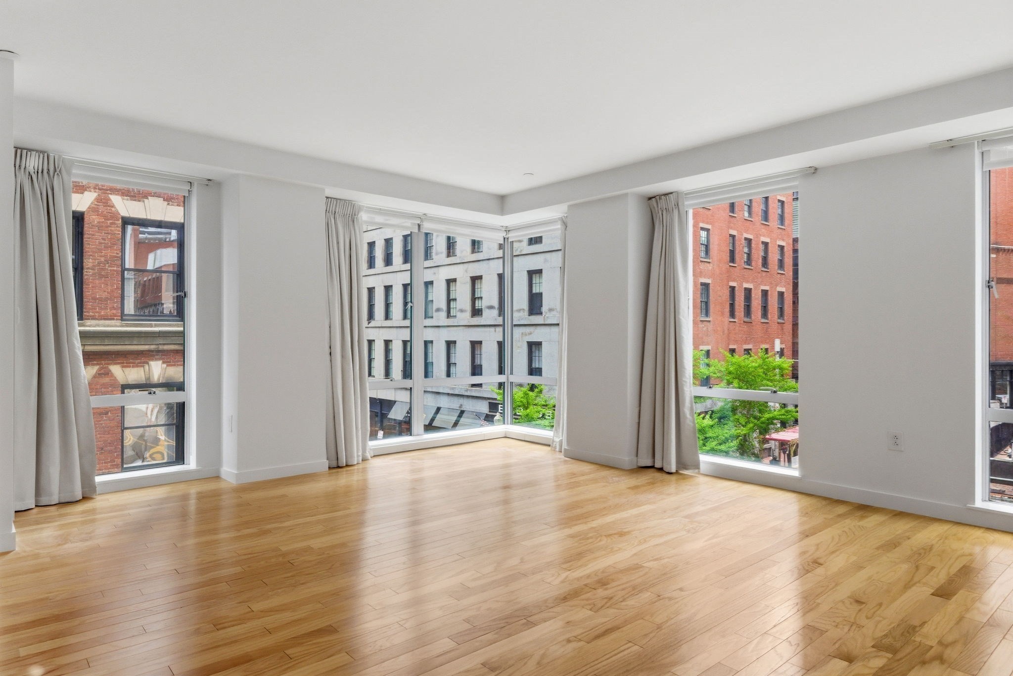 80 Broad Street, Unit 302A Boston, MA 02110 - Photo 13 of 31 Gallery Image 13
