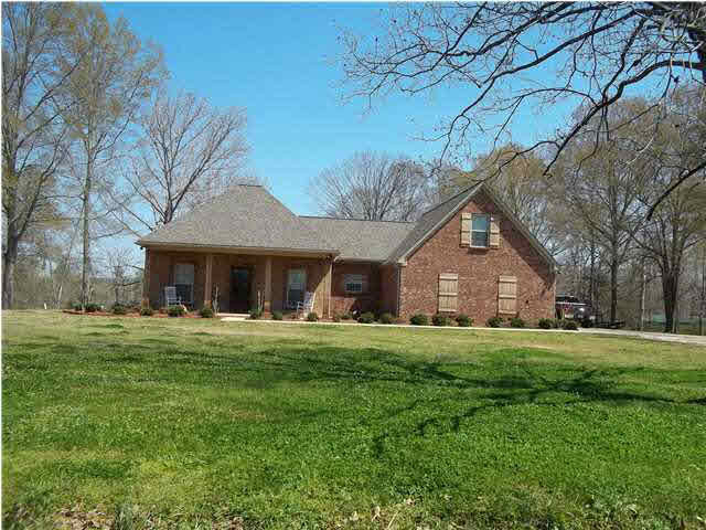 166 H Dear Road Harrisville, MS 39082 - Photo 1 of 21 Front