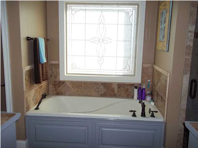 166 H Dear Road Harrisville, MS 39082 - Photo 14 of 21 Master Bathroom