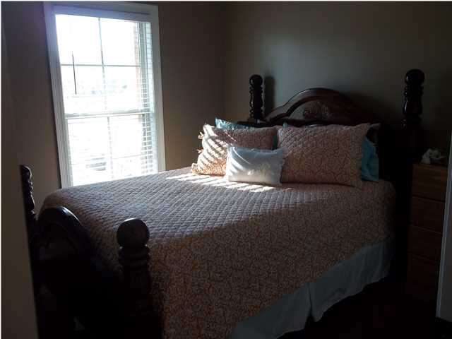 166 H Dear Road Harrisville, MS 39082 - Photo 6 of 21 Guess Bedroom