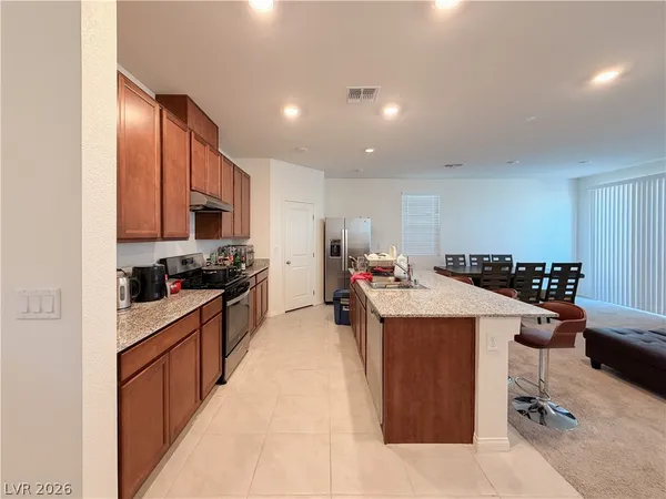 $2,590 | 7008 Dandelion Park Avenue, Las Vegas, NV 89113