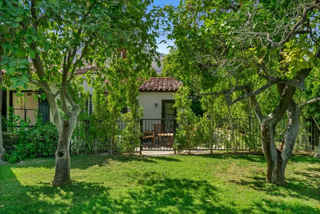 $6,500 | 839 North Avenida Olivos, Palm Springs, CA 92262