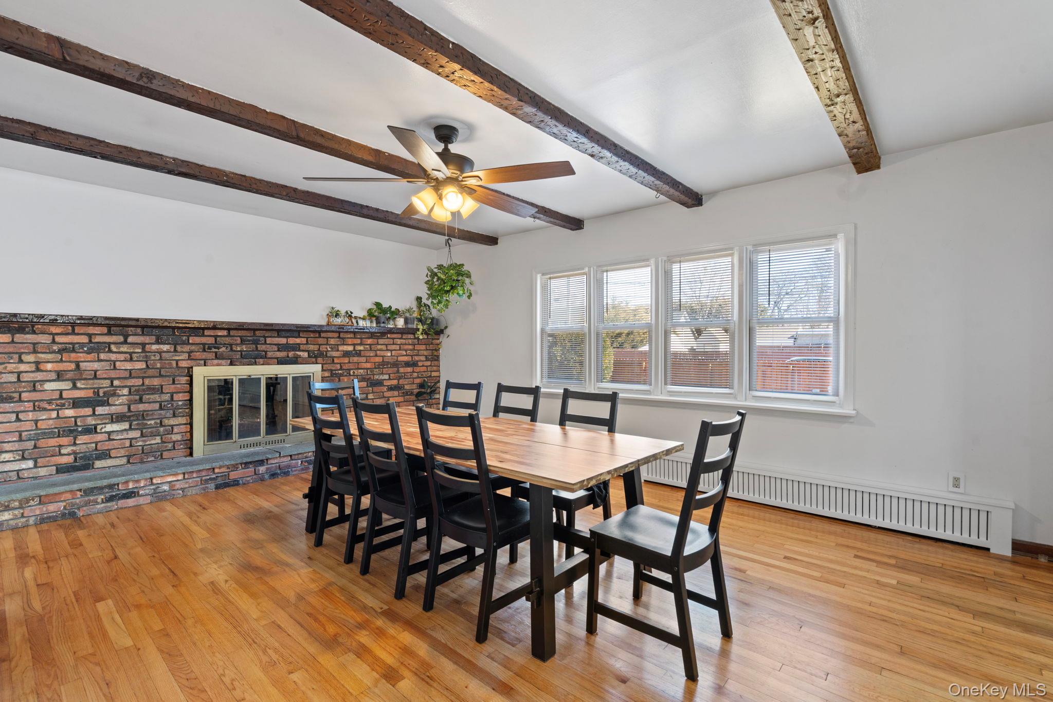 41 Liberty Avenue North Babylon, NY 11703 - Photo 16 of 42