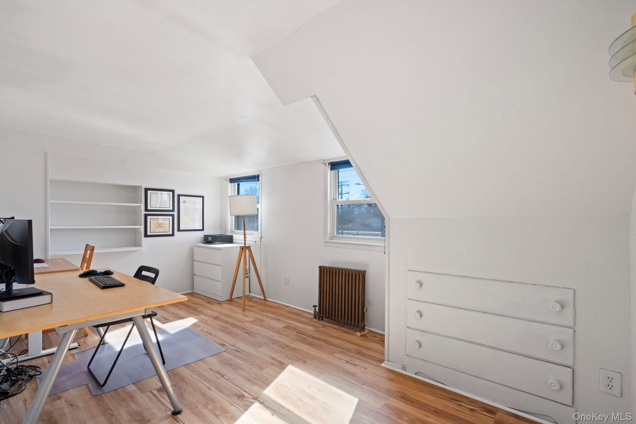 41 Liberty Avenue North Babylon, NY 11703 - Photo 24 of 42