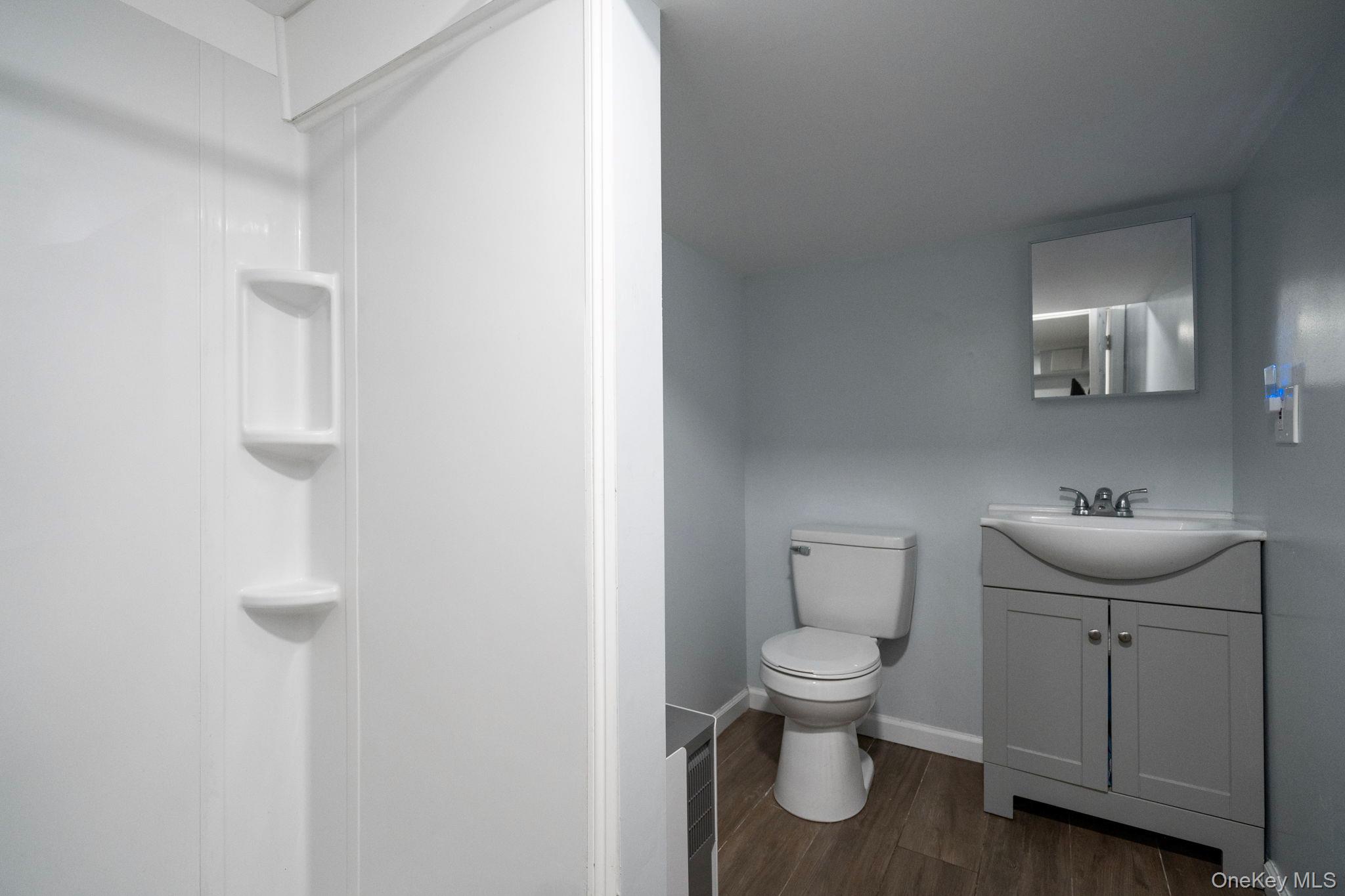 41 Liberty Avenue North Babylon, NY 11703 - Photo 36 of 42