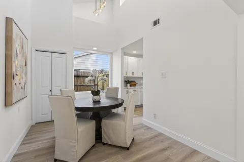 $435,000 | 6207 Rollingbrook Drive, Houston, TX 77096