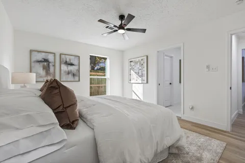 $435,000 | 6207 Rollingbrook Drive, Houston, TX 77096