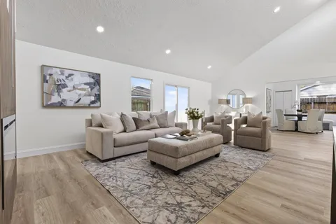 $435,000 | 6207 Rollingbrook Drive, Houston, TX 77096