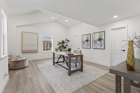 $435,000 | 6207 Rollingbrook Drive, Houston, TX 77096