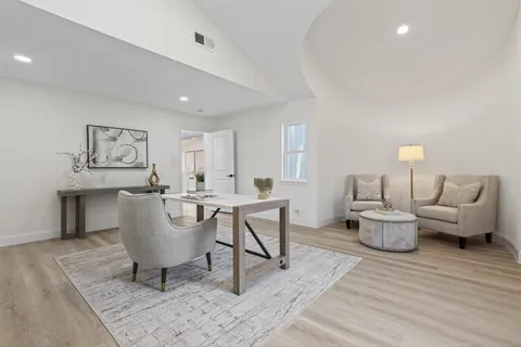 $435,000 | 6207 Rollingbrook Drive, Houston, TX 77096