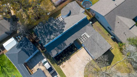 $435,000 | 6207 Rollingbrook Drive, Houston, TX 77096