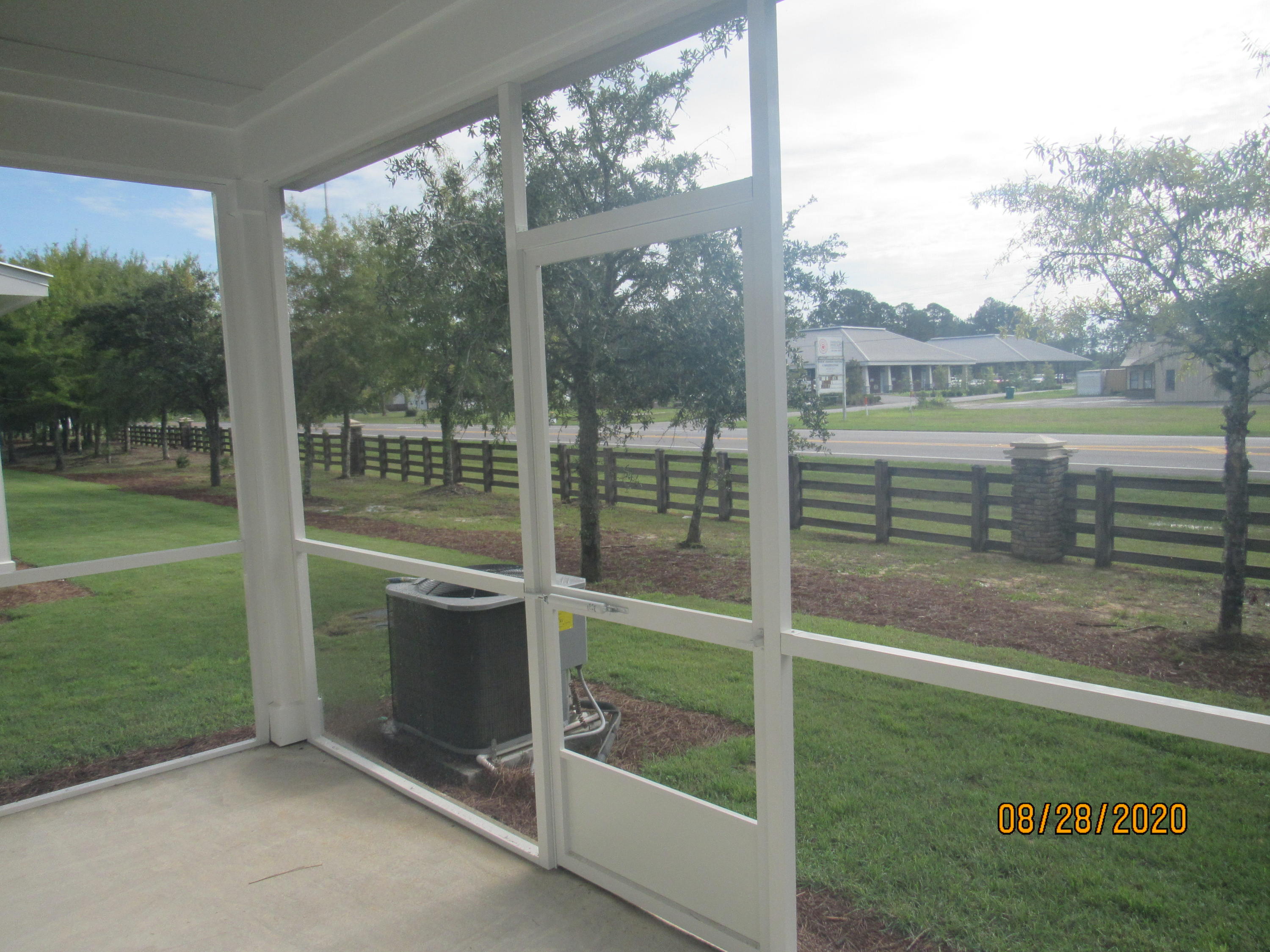 71 South Sand Palm Road Freeport, FL 32439 - Photo 19 of 21 IMG_7047