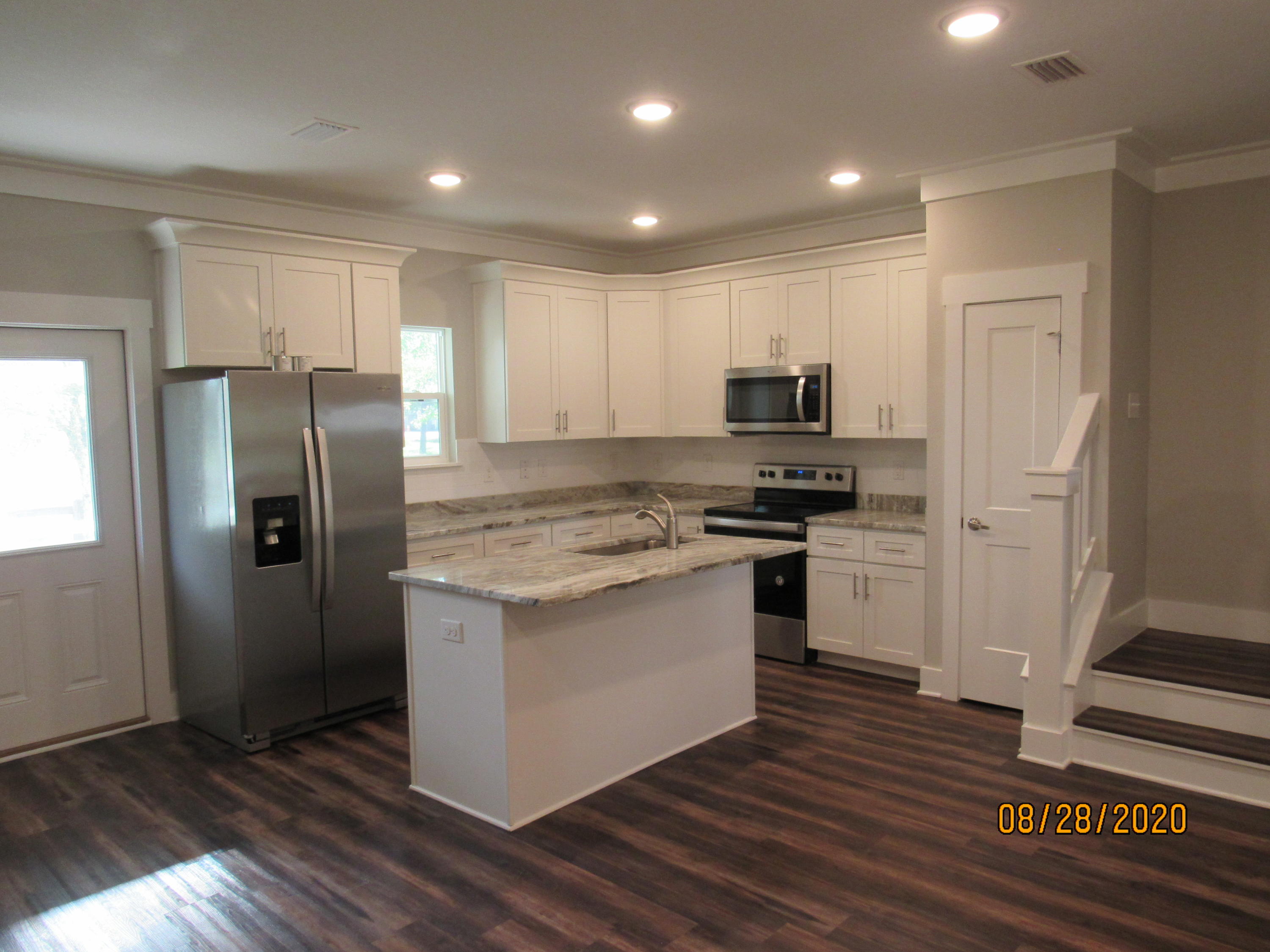 71 South Sand Palm Road Freeport, FL 32439 - Photo 3 of 21 IMG_7026