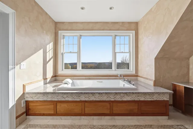 $800,000 | 78 Baldwin Road, Patterson, NY 12563