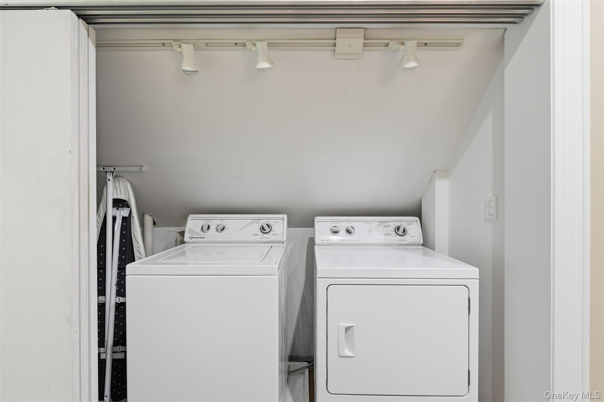 78 Baldwin Road Patterson, NY 12563 - Photo 33 of 50 a utility room with dryer and washer