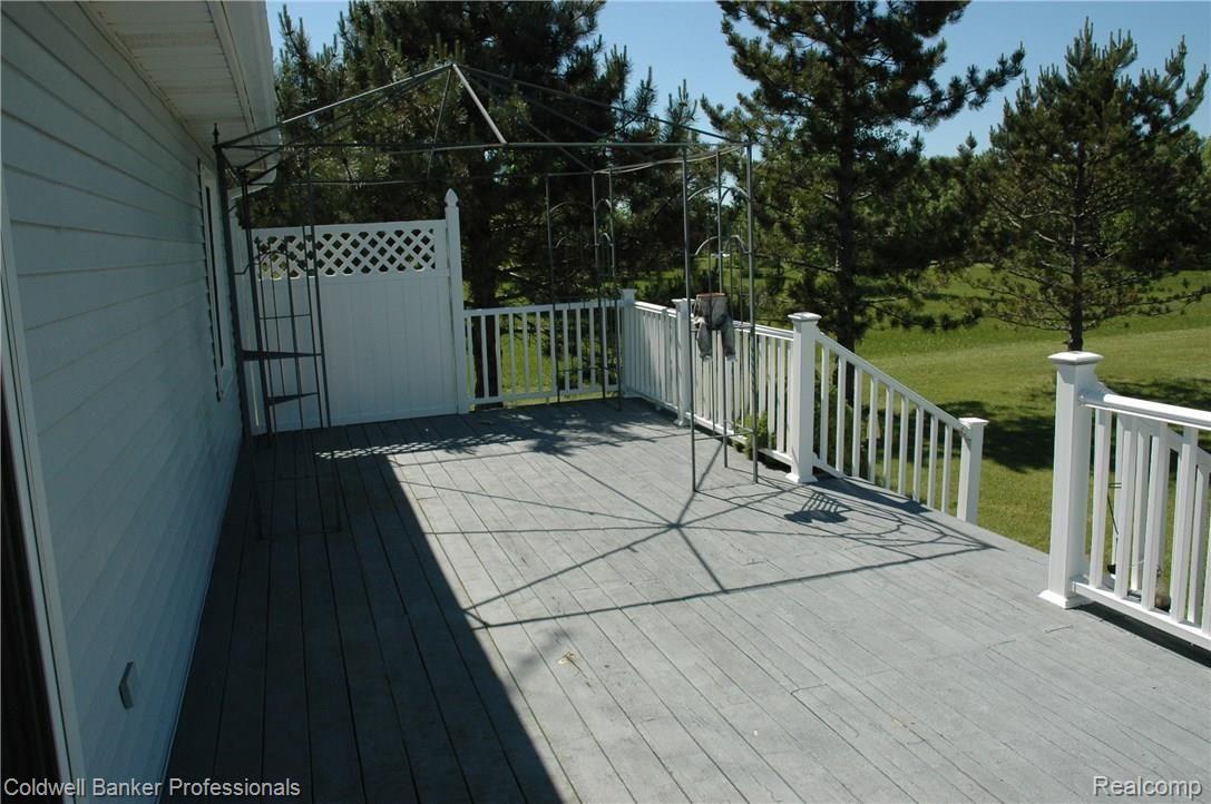 9484 Ray Road Gaines, MI 48436 - Photo 26 of 37 BACK DECK.JPG