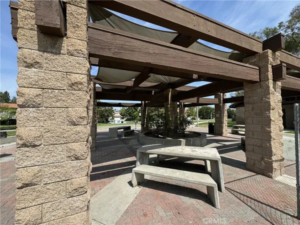 $1,200,000 | 13679 Iroquois, Tustin, CA 92782