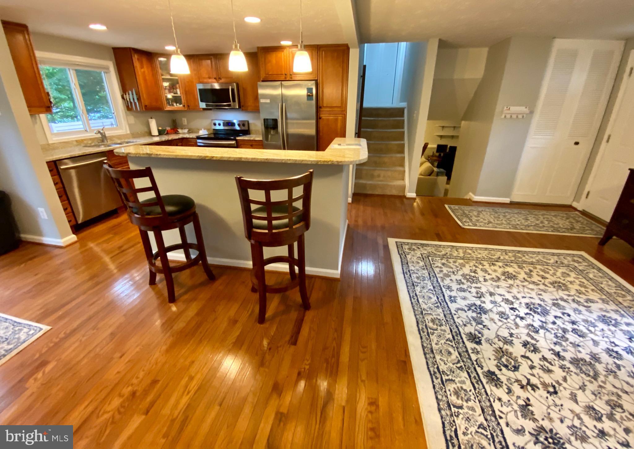 2274 Cocquina Drive Reston, VA 20191 - Photo 2 of 3