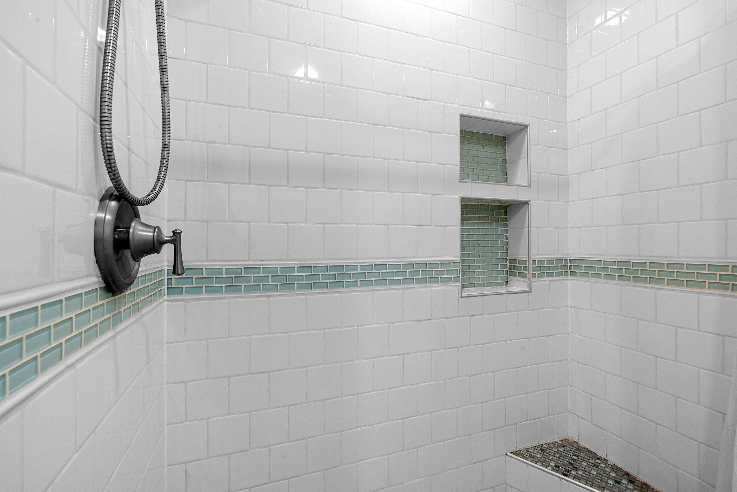 2584 Riverside Drive Green Bay, WI 54301 - Photo 22 of 60