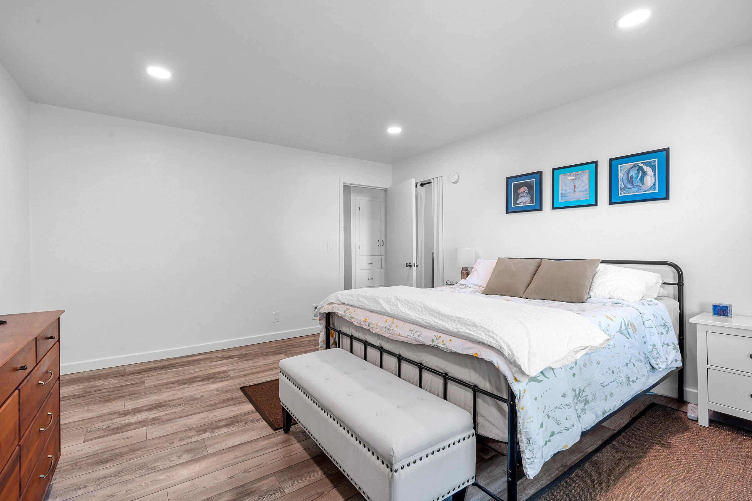 2584 Riverside Drive Green Bay, WI 54301 - Photo 26 of 60