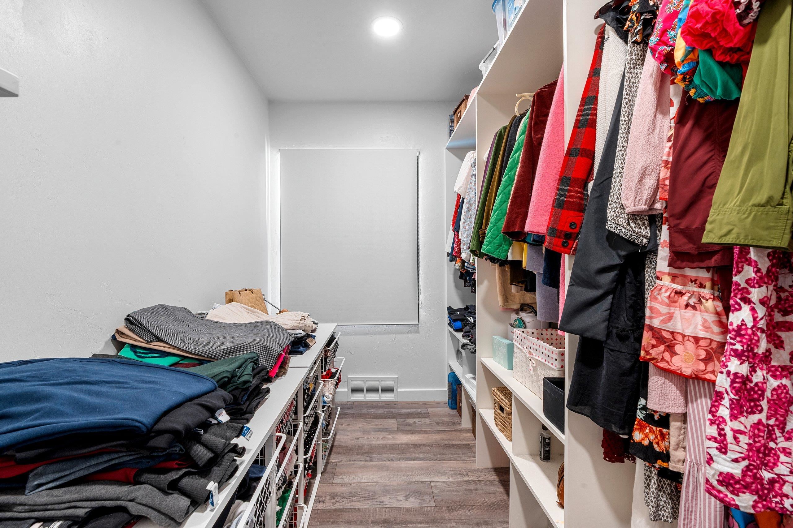 2584 Riverside Drive Green Bay, WI 54301 - Photo 27 of 60