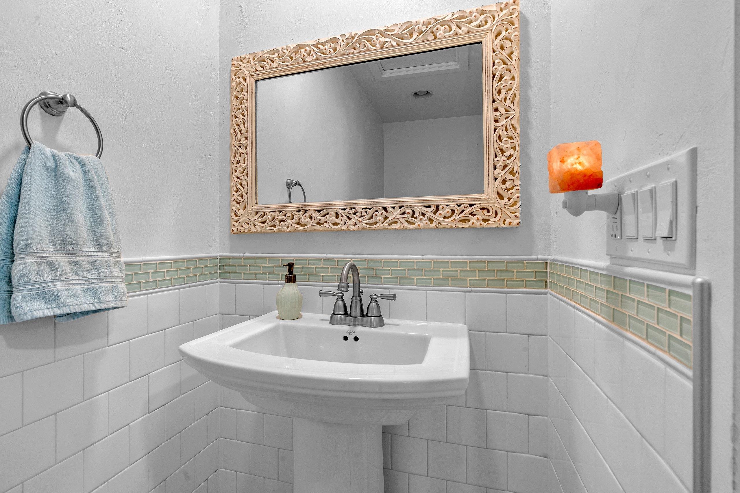 2584 Riverside Drive Green Bay, WI 54301 - Photo 31 of 60