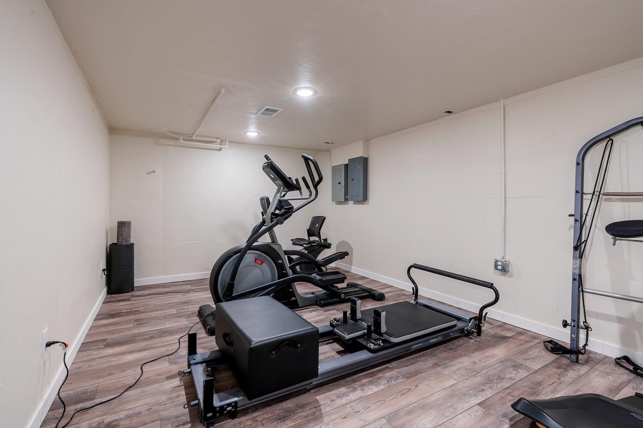 2584 Riverside Drive Green Bay, WI 54301 - Photo 44 of 60