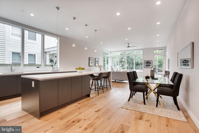 $940,000 | 725 Kenyon Street Northwest, Unit A, Washington, DC 20010