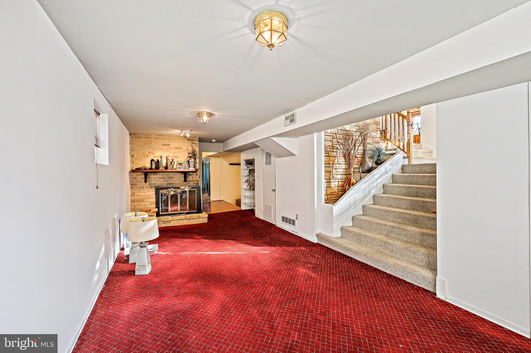 9504 Allenswood Road Randallstown, MD 21133 - Photo 15 of 23 2nd level family room