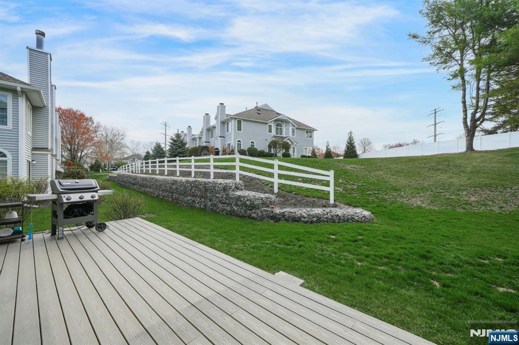 67 Davenport Road Montville, NJ 07045 - Photo 26 of 32 a view of a terrace with a garden