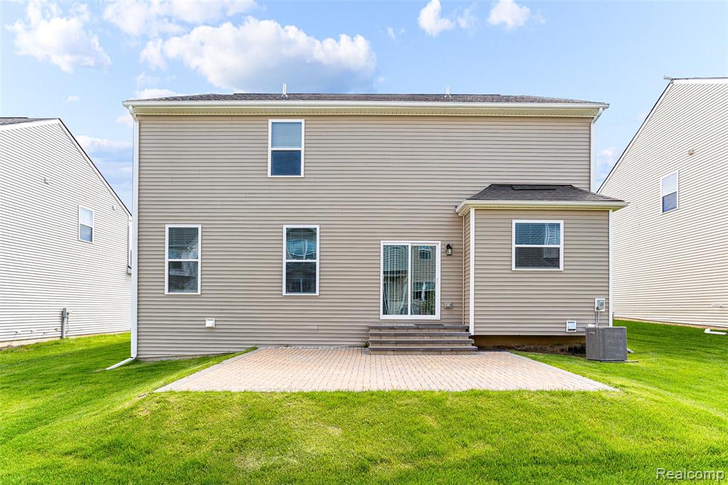 286 Springview Street Ann Arbor, MI 48103 - Photo 46 of 49