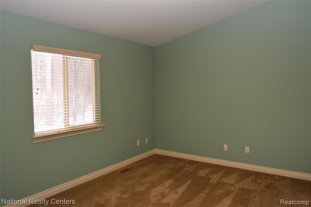 9642 Nook Road, Unit 7 Algonac, MI 48001 - Photo 9 of 15