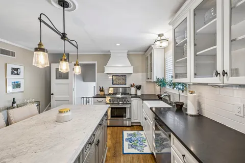 $1,350,000 | 5911 Post Road, Nashville, TN 37205