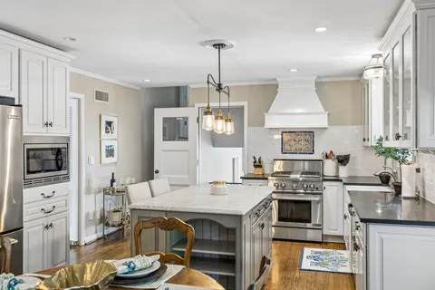 $1,350,000 | 5911 Post Road, Nashville, TN 37205
