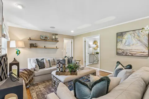 $1,350,000 | 5911 Post Road, Nashville, TN 37205