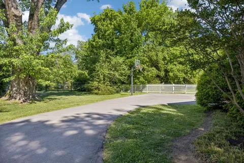 $1,350,000 | 5911 Post Road, Nashville, TN 37205