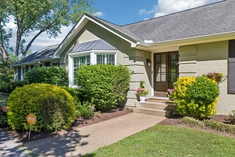 $1,350,000 | 5911 Post Road, Nashville, TN 37205