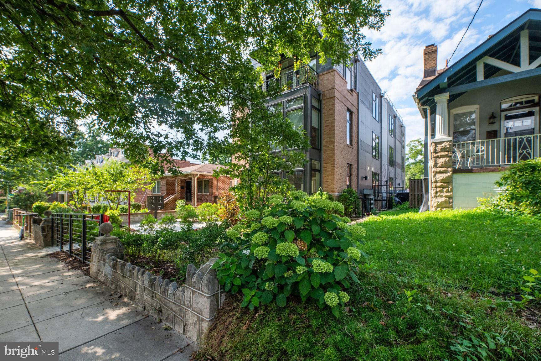 129 Varnum Street Northwest, Unit 1 Washington, DC 20011 - Photo 22 of 22 Great Location!