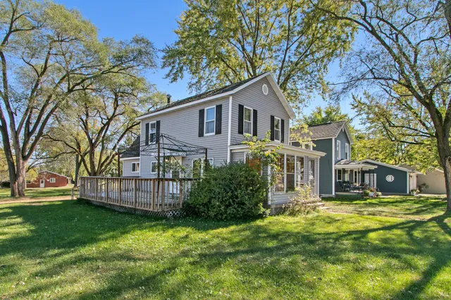 $189,000 | 152 Central, Montello, WI 53949