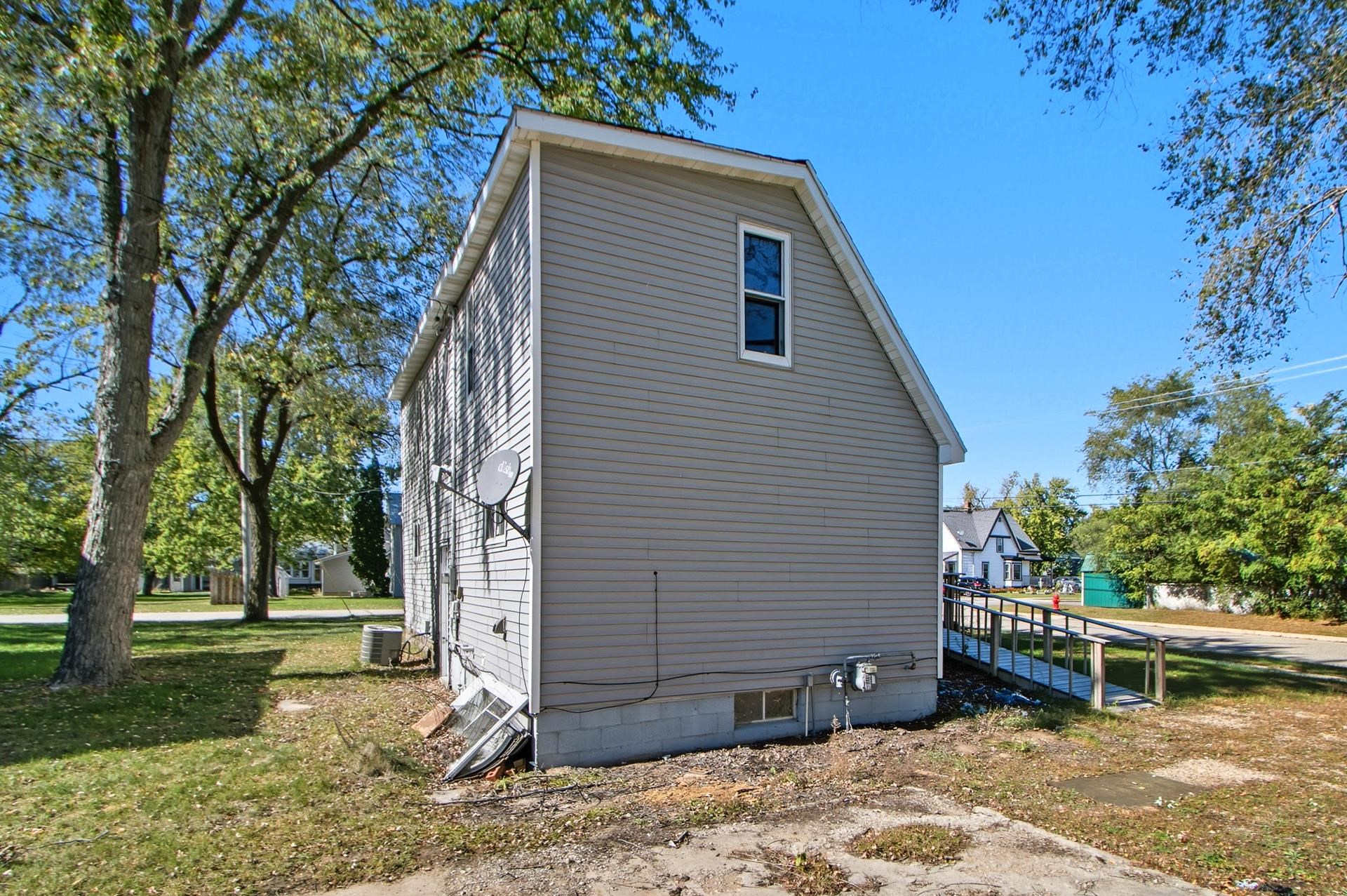 152 Central Montello, WI 53949 - Photo 28 of 37