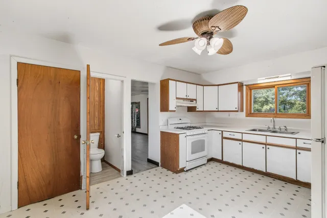 $189,000 | 152 Central, Montello, WI 53949