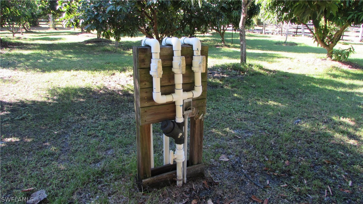 8390 Stringfellow Road St. James City, FL 33956 - Photo 31 of 35 a view of yard