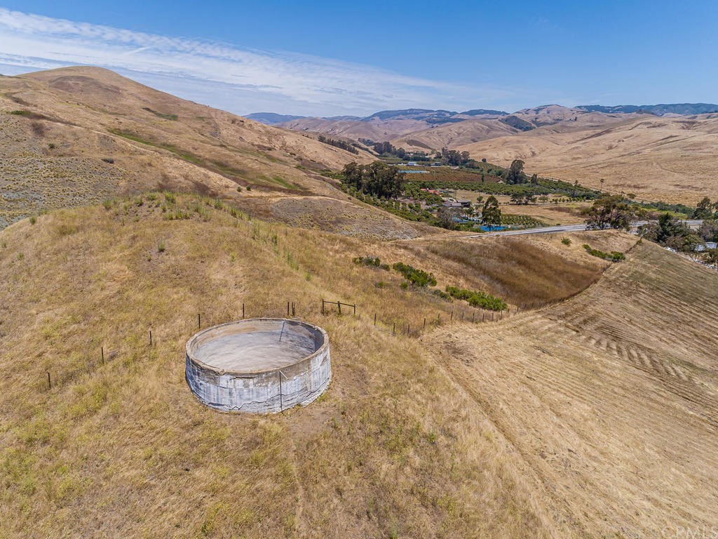 0 North Ocean Avenue Cayucos, CA 93430 - Photo 14 of 14 a view of a backyard of a house